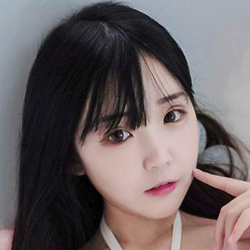 御子Yumiko